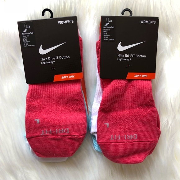 nike dri fit socks womens no show